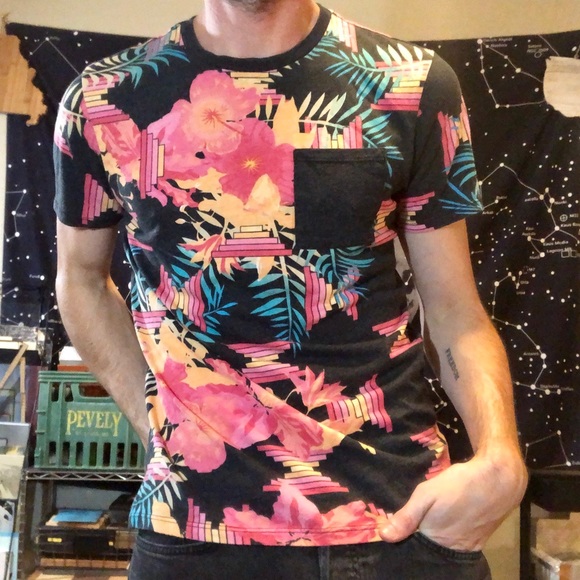 on the byas Other - On the Byas Patterned T-Shirt